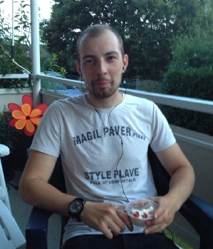 Zum Profil von AKADI87