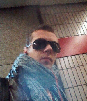 Zum Profil von AdelsJunge