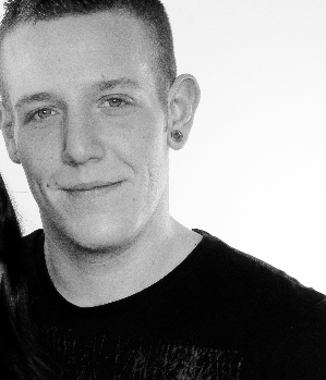 Zum Profil von Angerfist1990