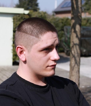 Zum Profil von Carniwar