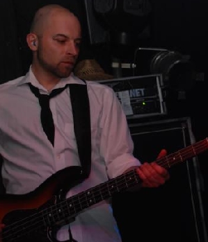 Zum Profil von Crimson