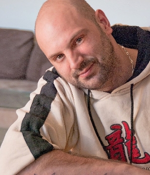 Zum Profil von Dragon76