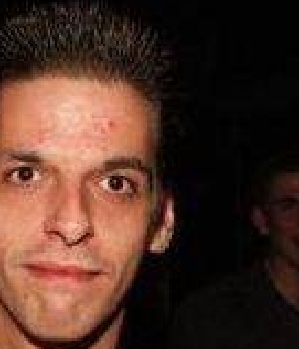 Zum Profil von DragonV4