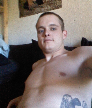 HotBoy1987