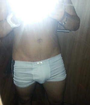 HotChris1985