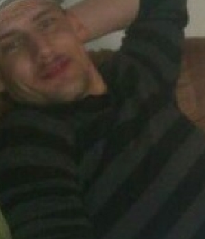 Zum Profil von HotPole84