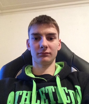 Zum Profil von Kenwood95