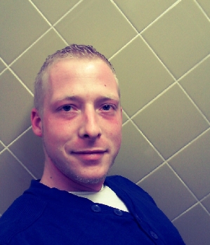 Zum Profil von M1K325