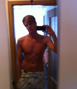 Zum Profil von Nobodyishere