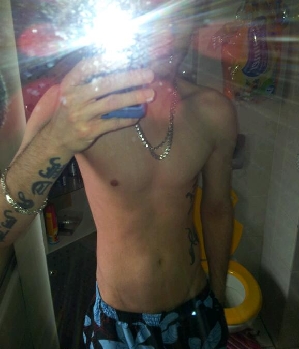 Zum Profil von PiercedBoy