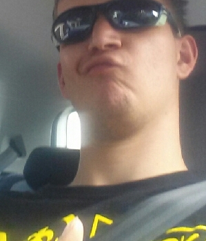 Zum Profil von Reddragon3891