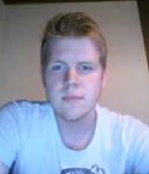 Zum Profil von Robbie93