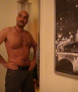 Zum Profil von Santino