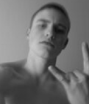 Zum Profil von Skin94