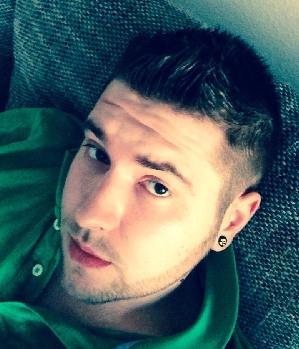 Zum Profil von SonyBlack313