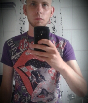 Zum Profil von Spanky1986