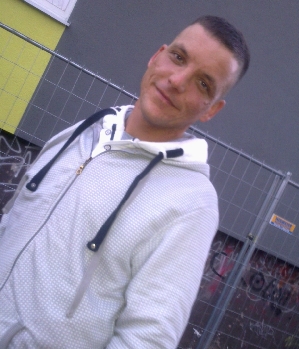Zum Profil von Strausberger