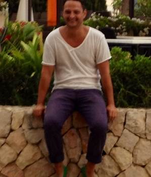 Zum Profil von Thomson