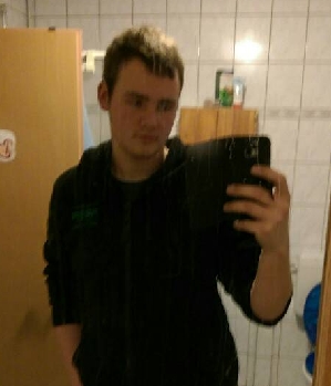 Zum Profil von benny146