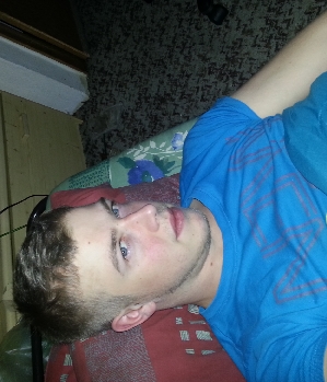 Zum Profil von chriss1990