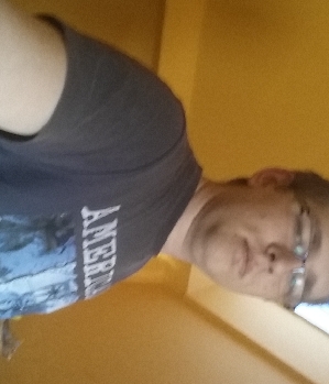 Zum Profil von dartik