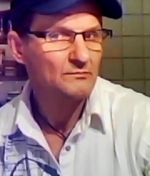 Zum Profil von edwardziunio