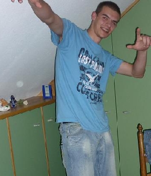 Sex Inserat von: er25_sucht_sie