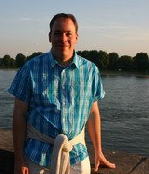 Zum Profil von fotoexperte