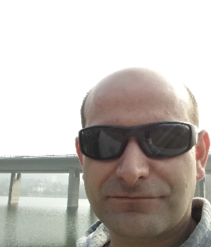 Zum Profil von gandi51