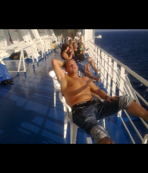 Zum Profil von grecce77