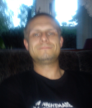 Zum Profil von hardcoreboy83