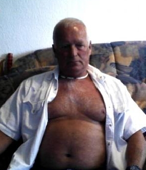 Zum Profil von helmie61