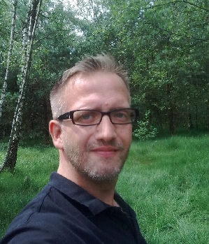 Zum Profil von hotkasi75