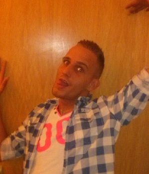 Sex Inserat von: kneiki