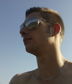 Zum Profil von lance92