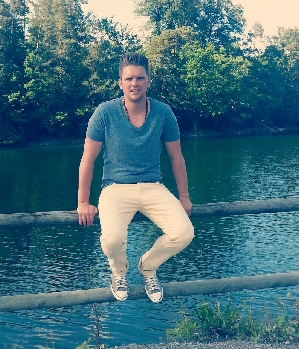 Zum Profil von maxim777