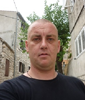 Zum Profil von motte123