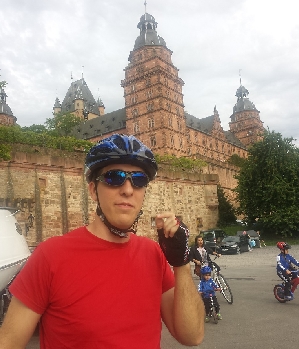 Zum Profil von patrickhof84