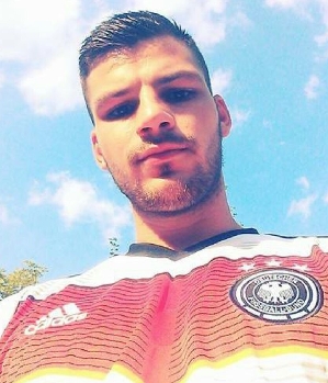 Zum Profil von peet25