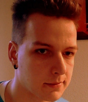 pierced_boy_91