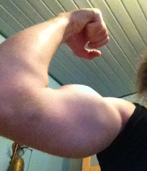 Zum Profil von qwertz15