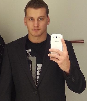 Zum Profil von richmaster87
