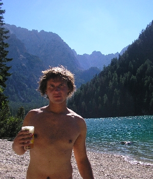 Zum Profil von saturn8182