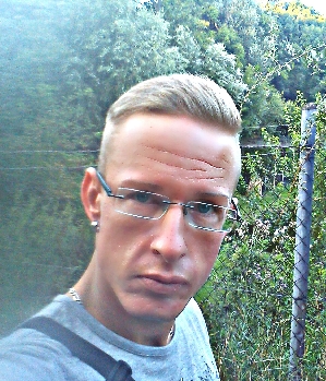 Zum Profil von xXxLegendaryxXx