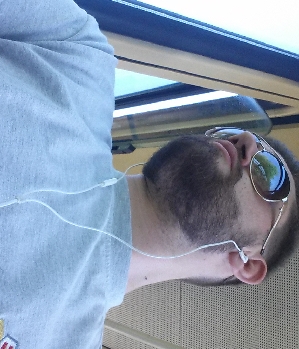Zum Profil von Charlie89
