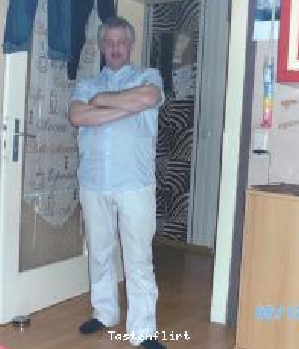 Zum Profil von Chefi53