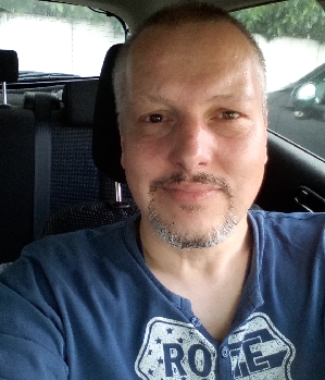 Zum Profil von Ghandioneal