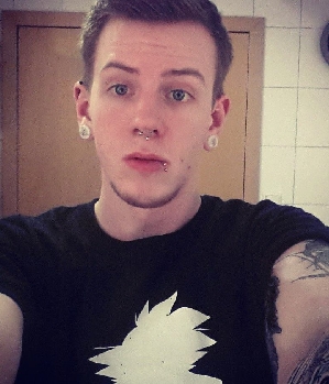 Zum Profil von JustaDude