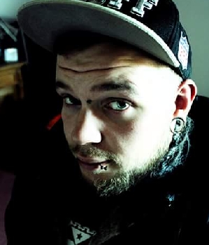 Zum Profil von Kuma8K8B