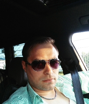 Zum Profil von Lapary